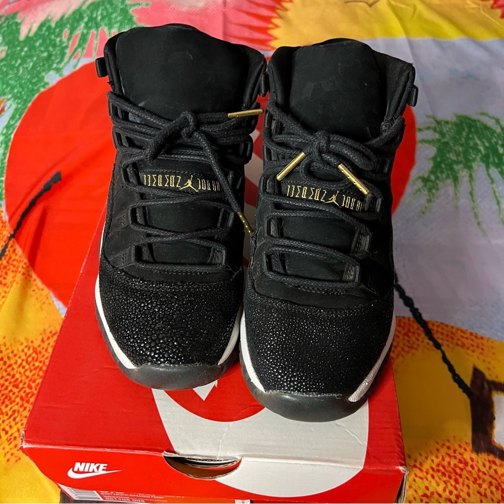 Air Jordan 11